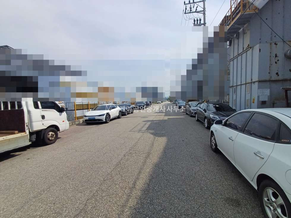 인천 서해구 석남동 상가+공장 2개동 구성, 대지 902p, 연 758p, 대로변 모서리 위치, 상가 임대수익 가능 매매 매물번호 12340 사진 7