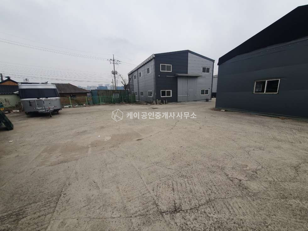경기 김포시 양촌읍 유현리 건75평+가설60평,2종근생, 단독마당처럼 사용가능, 40kw 월세 매물번호 11846 사진 8