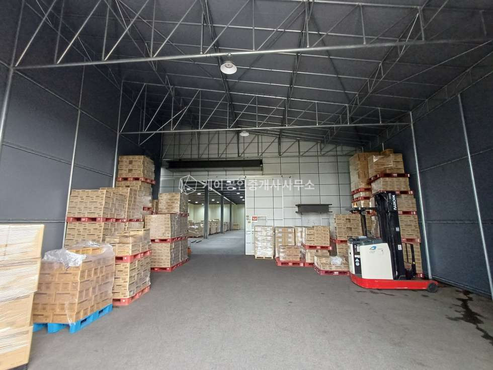 경기 파주시 조리읍 대원리 식품제조공장 강추, 연면적 553p, 40ft 트레일러 원활, 하수직관, 사옥형 월세 매물번호 12220 사진 6