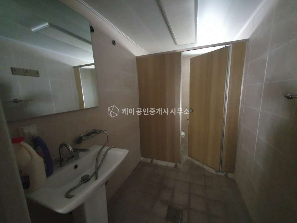경기 김포시 운양동 나동 1종근생, 실사용 107평, 내부사무실,추레라,신도시인접, 광고노출 굿! 월세 매물번호 12368 사진 7