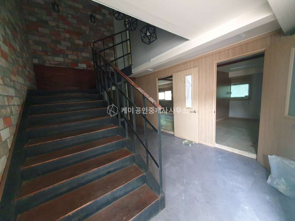 경기 김포시 운양동 1종근생, 실사용 약 287평, 추레라,신도시인접, 광고효과 굿! 월세 매물번호 12356 사진 15