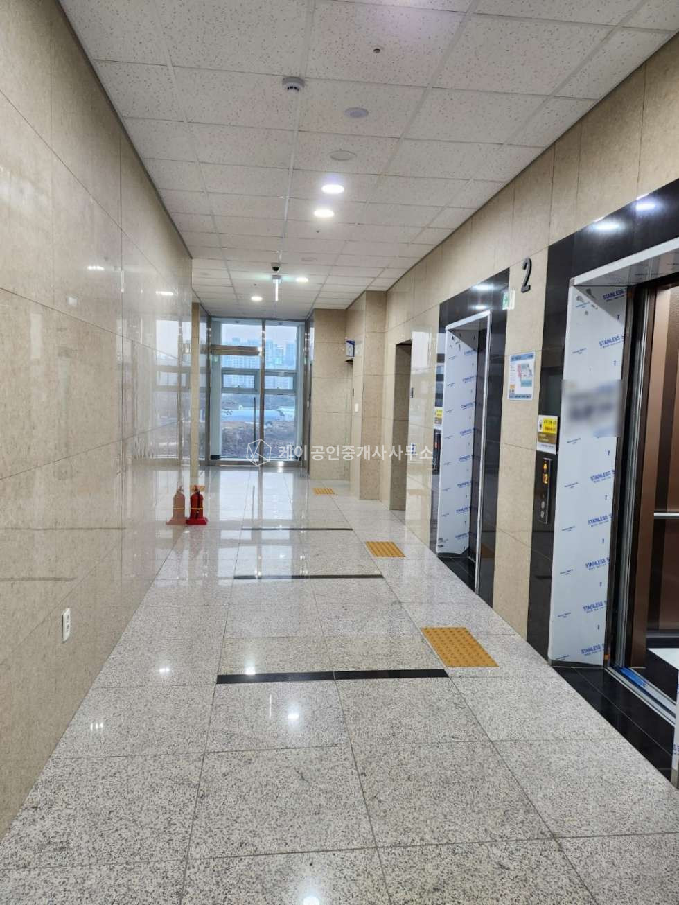 경기 김포시 구래동 김포한강듀클래스동 지식산업센터, 전용 26평, 드라이브인, 다양한 평수 임대가능 월세 매물번호 11657 사진 5