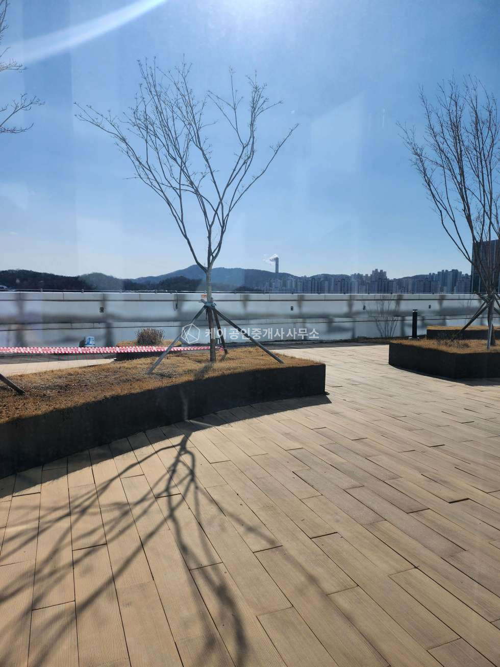 경기 김포시 구래동 김포한강듀클래스동 지식산업센터, 전용 14.5평, 다양한 평수 임대가능, 하늘정원 연결 월세 매물번호 11656 사진 4