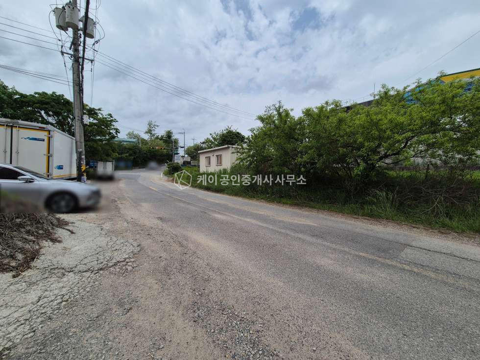 경기 고양일산동구 성석동 98평 2종근생제조,도로변 접, 단독마당,북고양(설문)IC 5분, 사리현IC 12분,탄현역 경의중앙선 10분 월세 매물번호 12089 사진 3