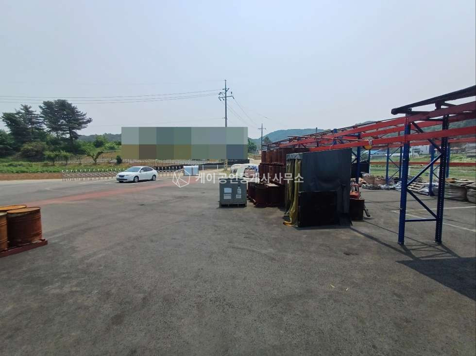 경기 김포시 대곶면 약암리 1동 넓은 단독 마당, 대지 574평, 건평 108평, 트레일러 충분 진입, 대명교차로 인근 매매 매물번호 12132 사진 5