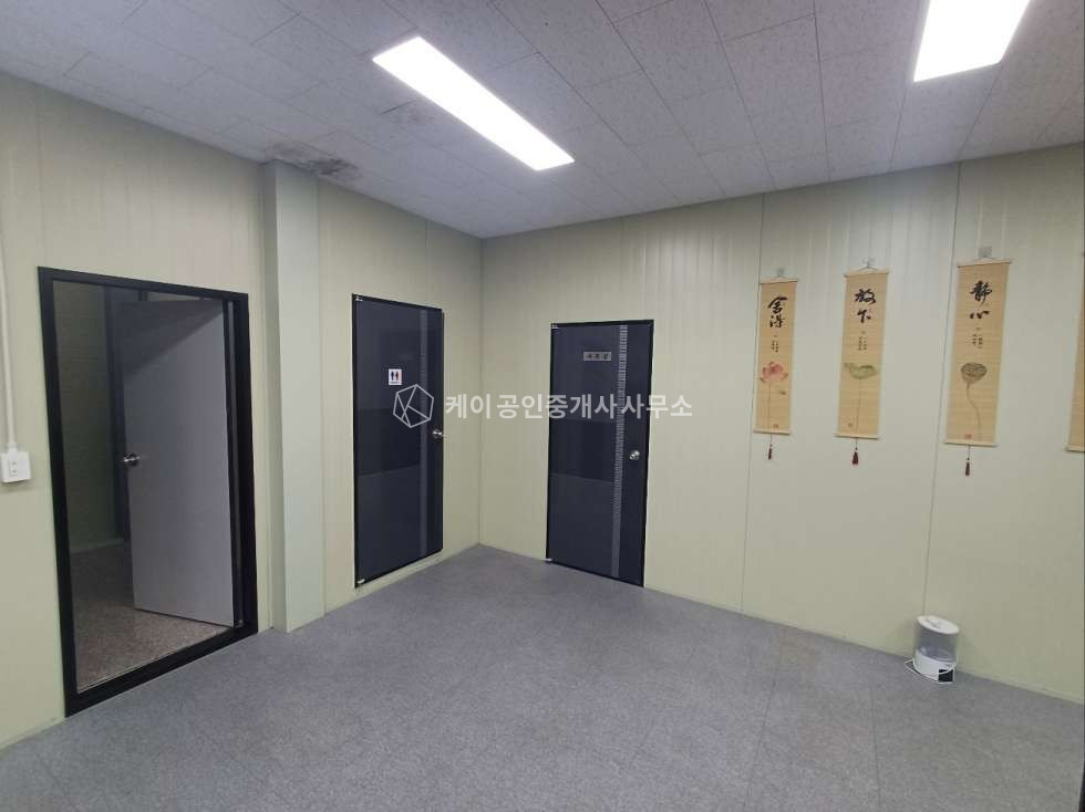 인천 서해구 원창동 50평 제조업소, 100평 가설창고, 하수직결, 사무실 매매 매물번호 11435 사진 4