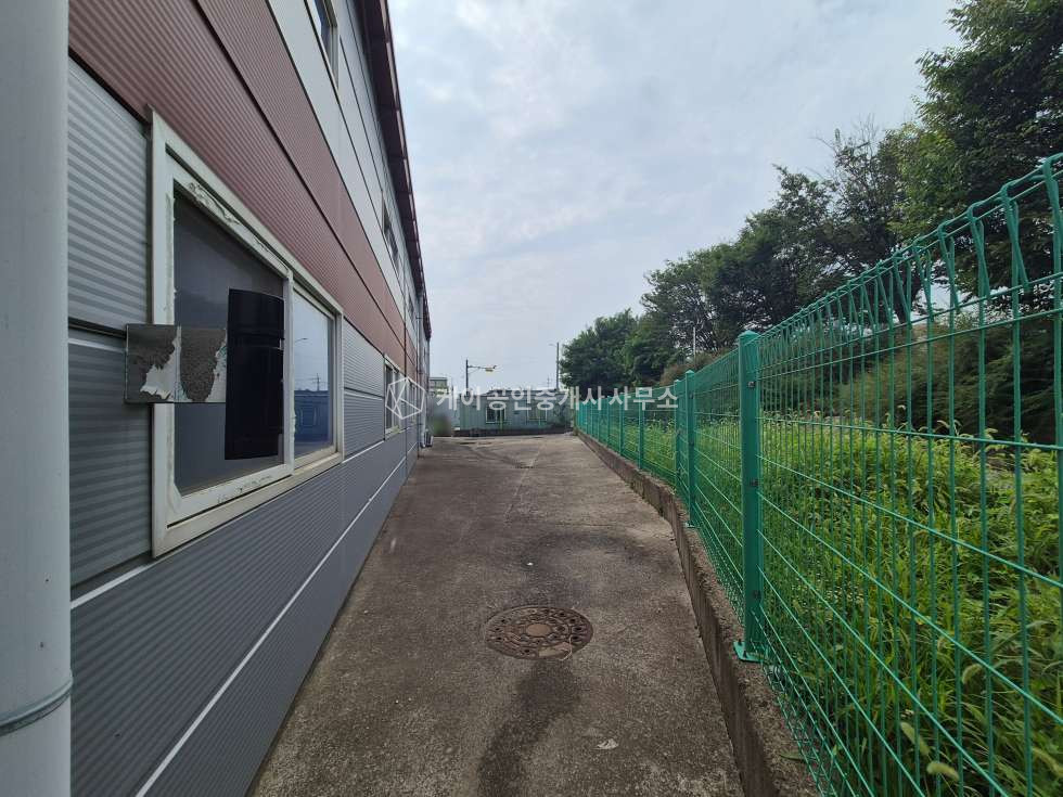 경기 고양일산서구 구산동 1동 56평창고매매, 단독마당, 내부화장실, 산남IC, 자유로진입최상 매매 매물번호 12395 사진 3