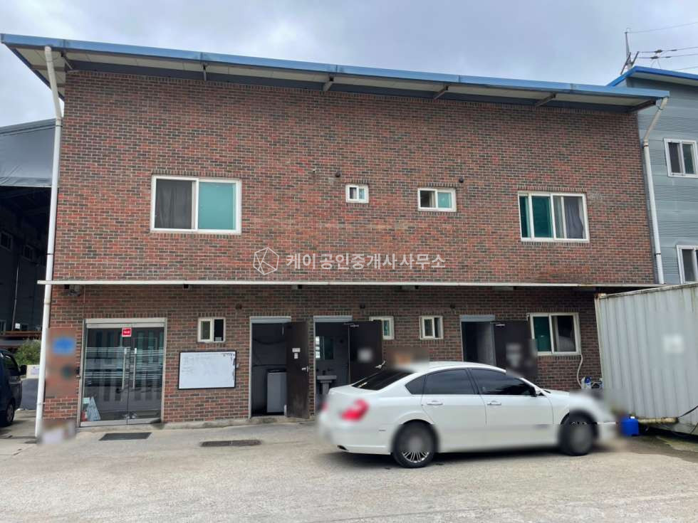 충남 당진시 정미면 천의리 충남 당진시 소재, 연면적 약 370평 공장, 넓은 단독마당, 호이스트, 전력 200kw, 사무동O, 기숙사O 월세 매물번호 12408 사진 6