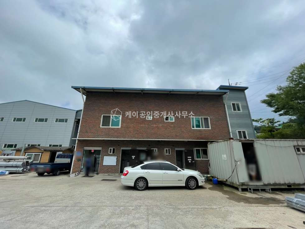 충남 당진시 정미면 천의리 충남 당진시 소재, 연면적 약 370평 공장, 넓은 단독마당, 호이스트, 전력 200kw, 사무동O, 기숙사O 월세 매물번호 12408 사진 7