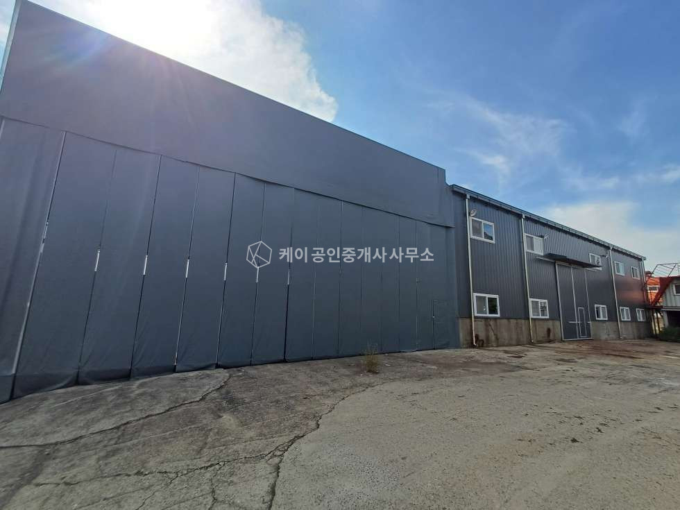 인천 검단구 오류동 마당 넓은 공장, 대지 604평, 건물 100평+ 가설 50평, 민원없는 지역 월세 매물번호 12416 사진 3