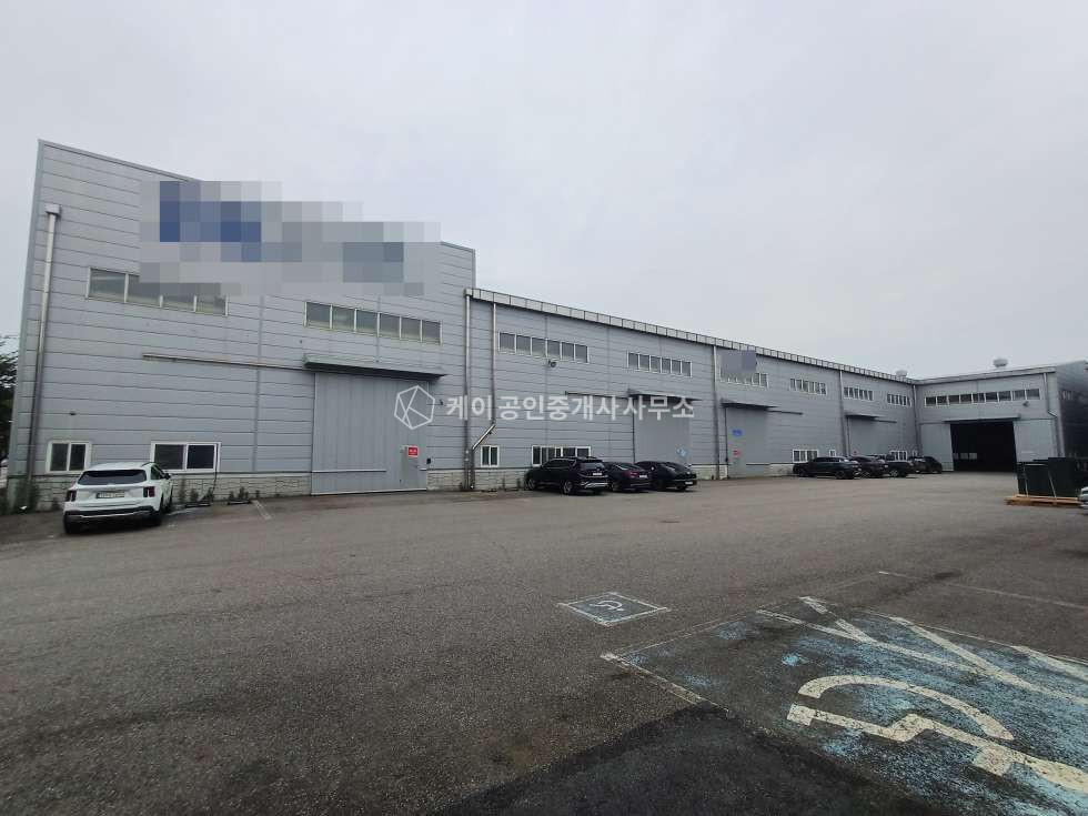 경기 시흥시 정왕동 임대면적 523평, 넓은 마당, 호이스트 5톤더블 1기, 트레일러 진출입 가능 월세 매물번호 12432 사진 3