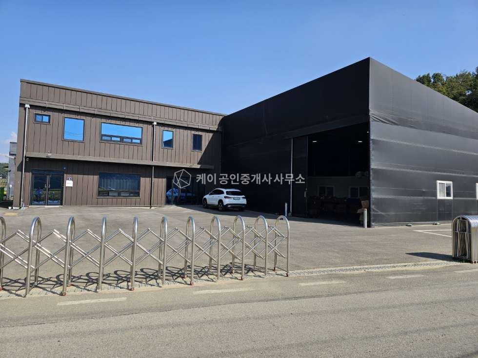 경기 파주시 탄현면 오금리 자유로 성동ic 10분, 연 59평+가설 85평 사옥형 창고 매매 매매 매물번호 12433 사진 1