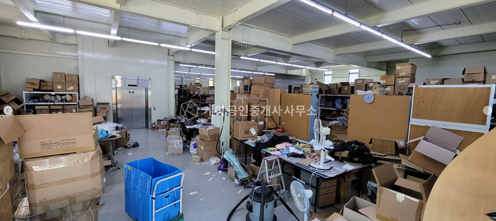 인천 강화군 화도면 덕포리 마니산 인근 도로변 공장, 대지 428p, 연 298p, 마당 넓음, 광고효과 좋음 매매 매물번호 12303 사진 5