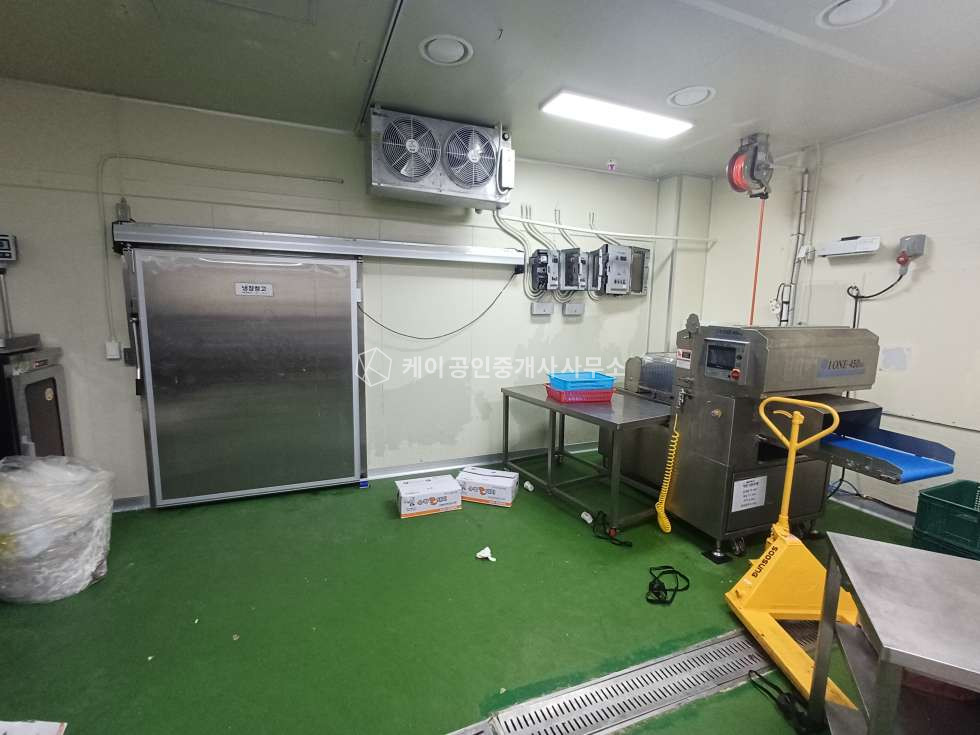 인천 서해구 가좌동 해썹 인증 식품공장, 냉동냉장 창고, 대지 121평, 연 150평, 도크시설 매매 매물번호 12479 사진 8