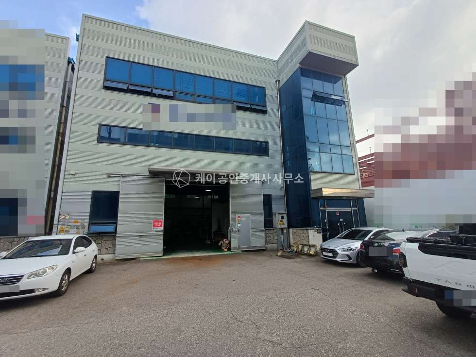 인천 서해구 가좌동 깔끔한 단독공장, 대지 183평, 연 168평, 호이스트 5톤+2톤, 2층 사무실 매매 매물번호 12490 사진 1