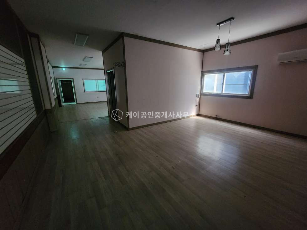 경기 김포시 통진읍 옹정리 공장 678평+가설 250평, 대형 물류창고, 단독마당, 추레라,사무실o 월세 매물번호 12495 사진 10