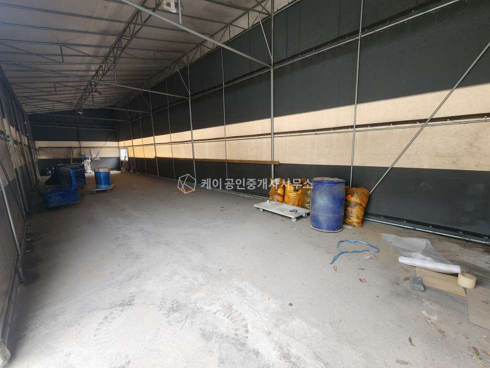 경기 김포시 통진읍 고정리 공장, 단독마당, 호이스트 3기, 내부 사무실, 가설 천막, 주차공간O 매매 매물번호 12509 사진 5