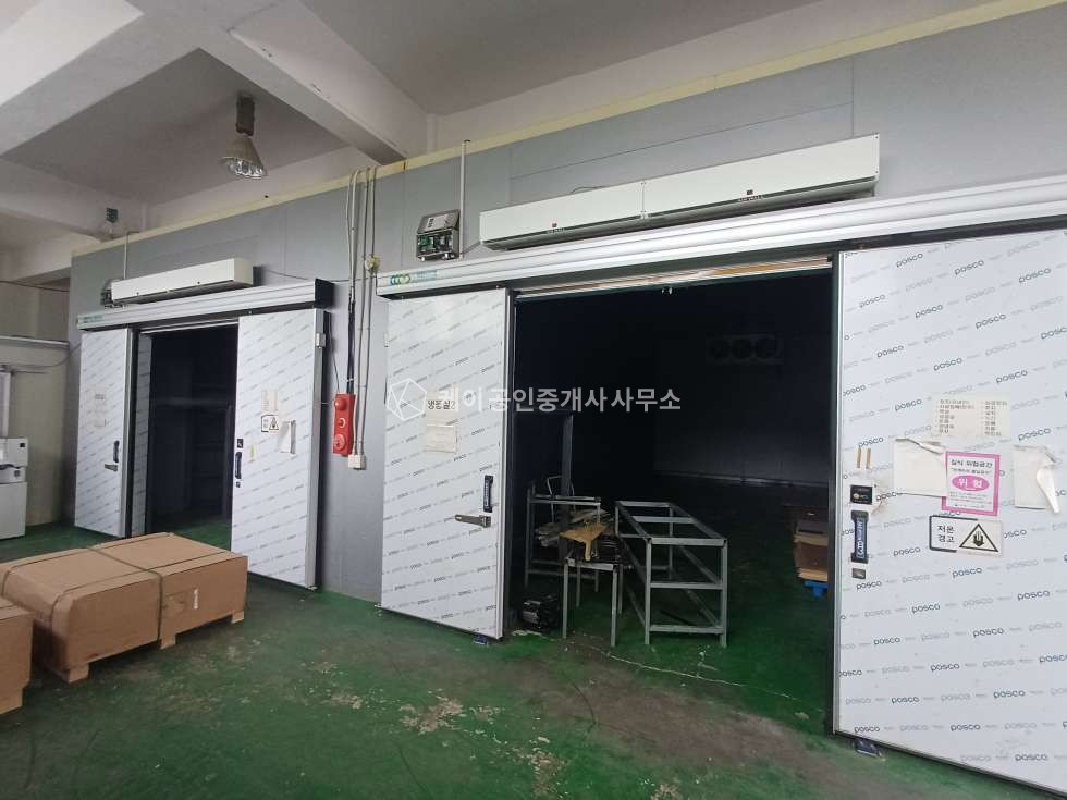인천 서해구 가좌동 1동 무권리 식품 공장, 임대면적 150평, 냉장냉동고 5대, 내부 사무실 월세 매물번호 12513 사진 4