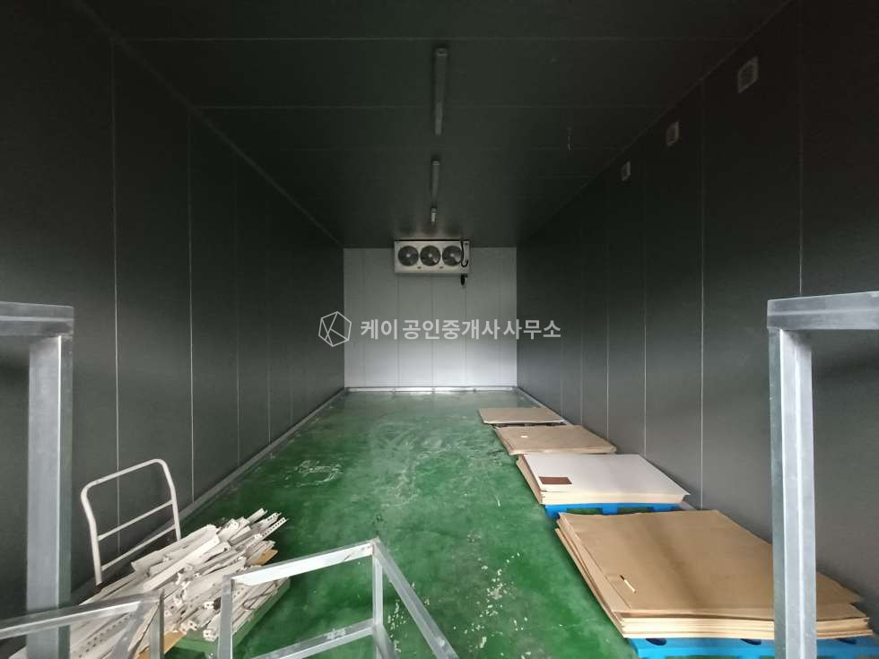 인천 서해구 가좌동 1동 무권리 식품 공장, 임대면적 150평, 냉장냉동고 5대, 내부 사무실 월세 매물번호 12513 사진 5