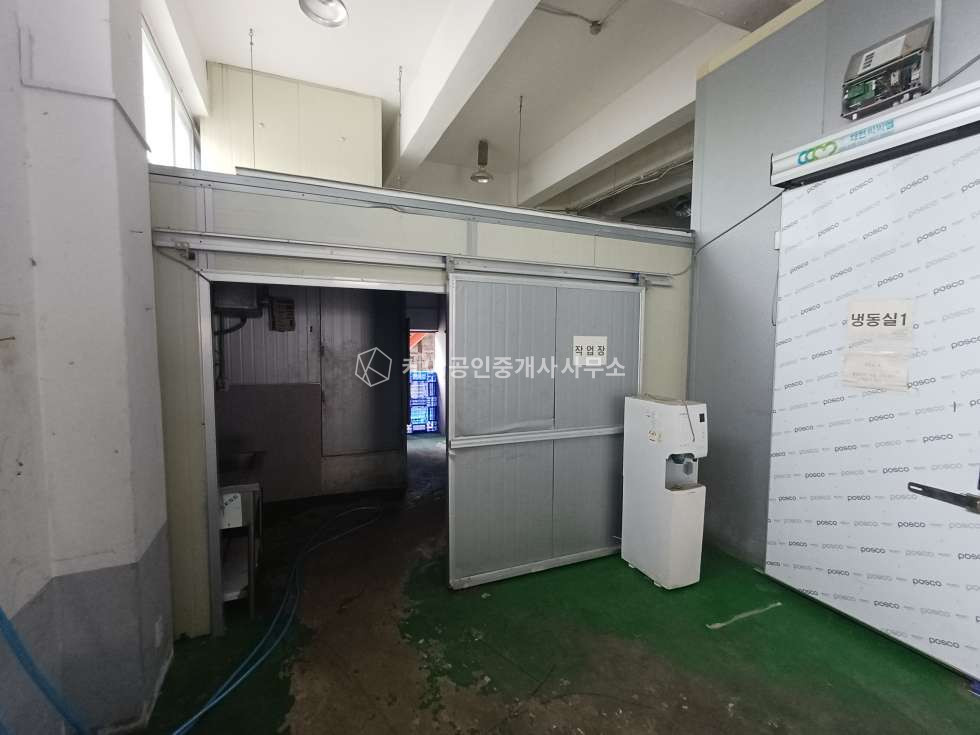 인천 서해구 가좌동 1동 무권리 식품 공장, 임대면적 150평, 냉장냉동고 5대, 내부 사무실 월세 매물번호 12513 사진 7