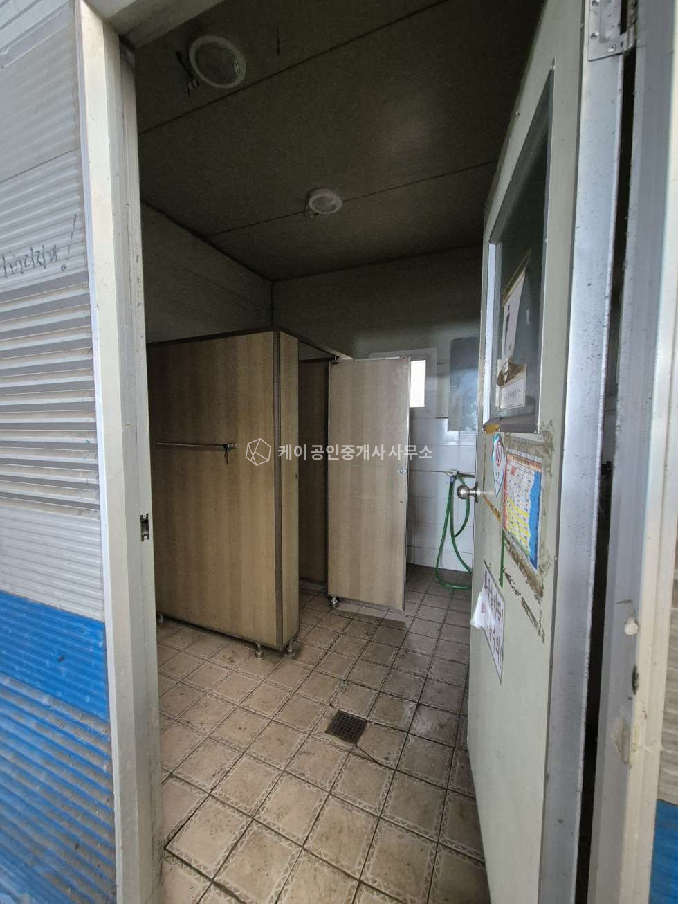 경기 고양덕양구 관산동 나동 560평 대형창고, 사리현ic10분, 대형차량가능,오수직관, 내부구분화장실 매매 매물번호 11403 사진 8