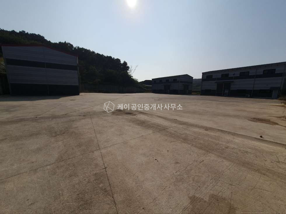 경기 김포시 통진읍 옹정리 초특대형 단독마당, 추레라 회차가능, 야적장등 신축급 월세 매물번호 11338 사진 5