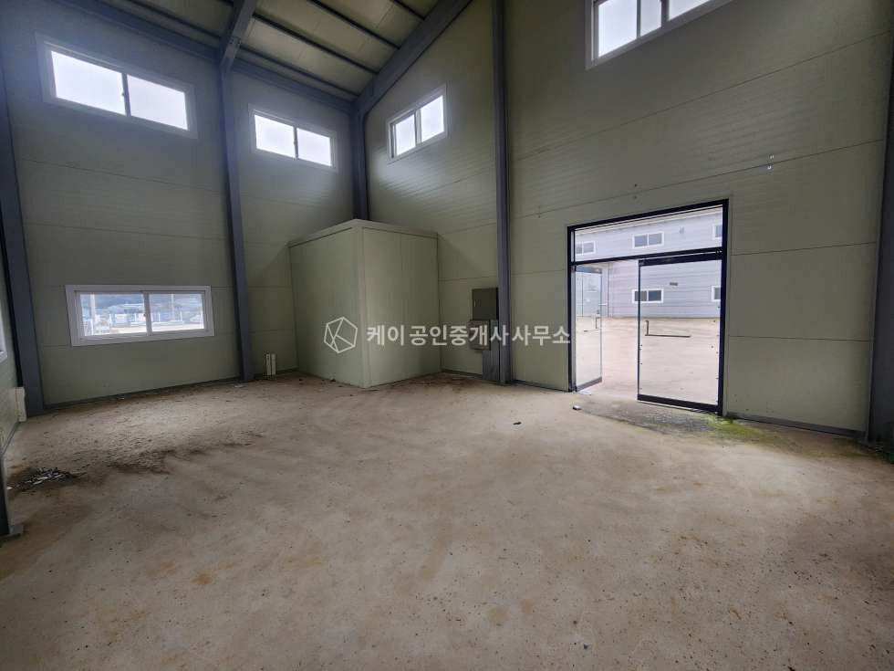 경기 김포시 대곶면 석정리 신축, 2종근생, 광활한 단독마당, 네모반듯, 대형차량 회차가능 매매 매물번호 12538 사진 6