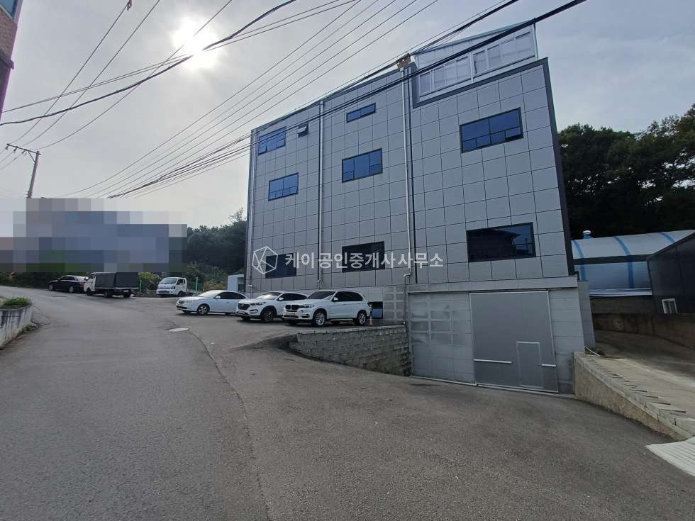 경기 시흥시 방산동 임대면적 161평, 신천ic 인근, 공장 등록 가능, 내부 차량 진입 가능 월세 매물번호 12540 사진 1