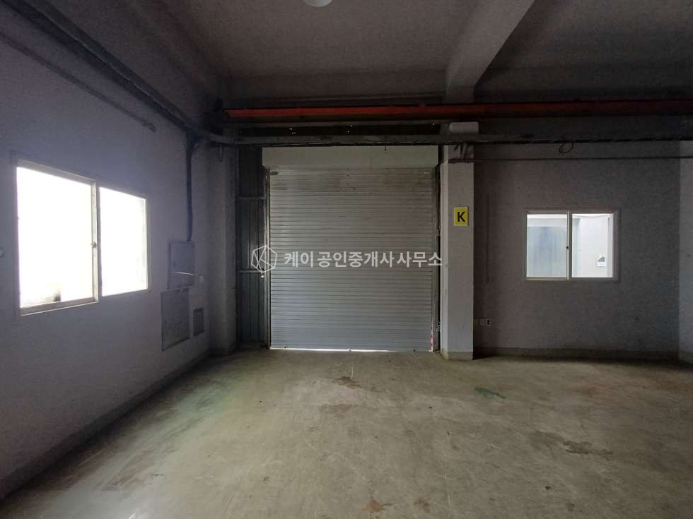 경기 시흥시 안현동 신천ic 차량 10분, 1층 약 120평+2층 60평, 대형차 진입 원활 월세 매물번호 12541 사진 13