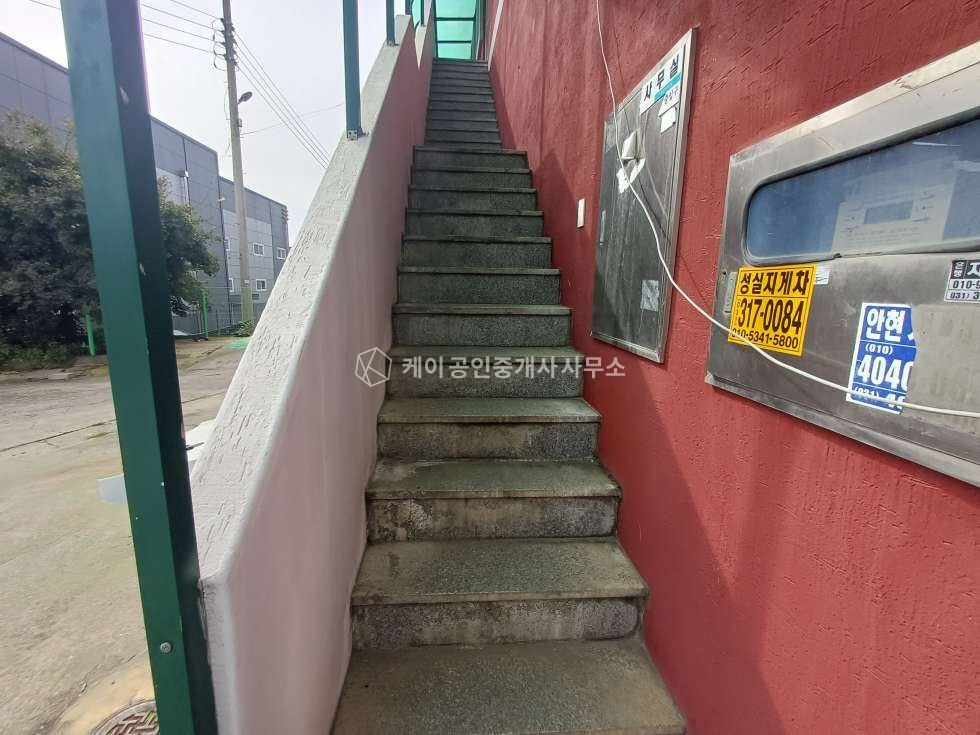 경기 시흥시 안현동 신천ic 차량 10분, 1층 약 120평+2층 60평, 대형차 진입 원활 월세 매물번호 12541 사진 18