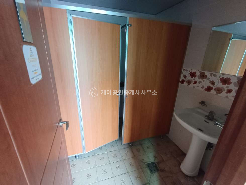 경기 시흥시 안현동 신천ic 차량 10분, 1층 약 120평+2층 60평, 대형차 진입 원활 월세 매물번호 12541 사진 20