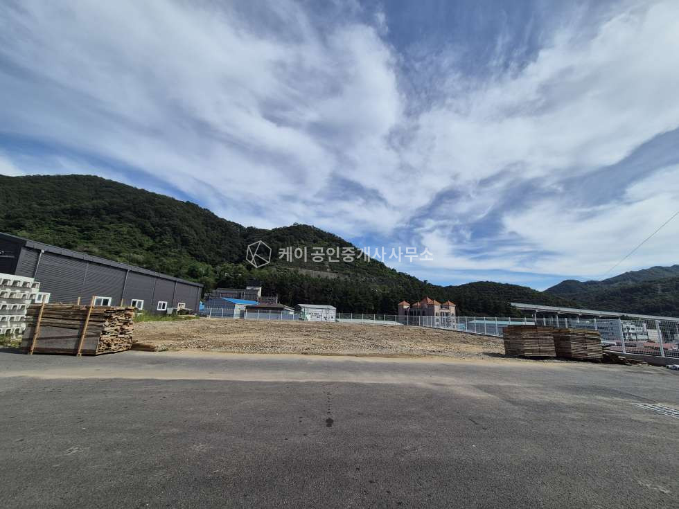 경기 남양주시 와부읍 150평신축, 2종근생,오수직관,층고 7.7m, 40ft추레라, 덕소삼패IC 13분 월세 매물번호 12430 사진 3