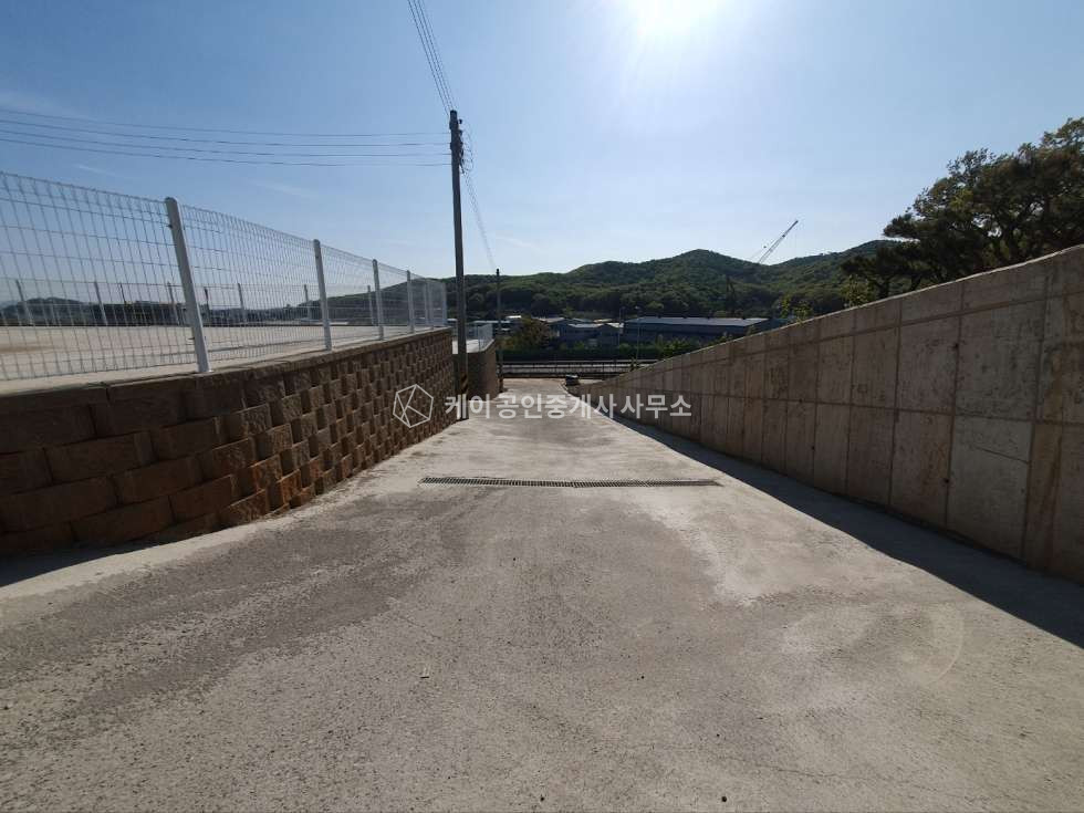 경기 김포시 대곶면 약암리 신축, 1종근생, 건 50평, 광고 노출효과 좋은 위치, 넓은 단독마당 매매 매물번호 12112 사진 8