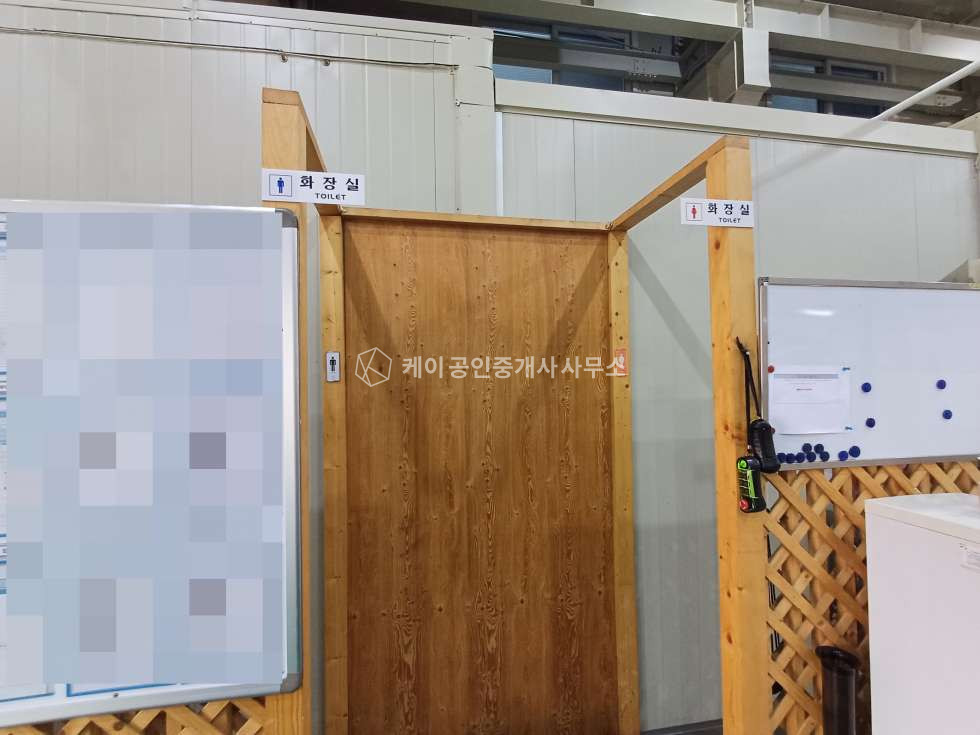 인천 서해구 석남동 사출설비 포함 단독 2층 공장 매도, 대지 312p, 연 432p, 호이스트 2기, 화물승강기 2톤 매매 매물번호 12337 사진 4