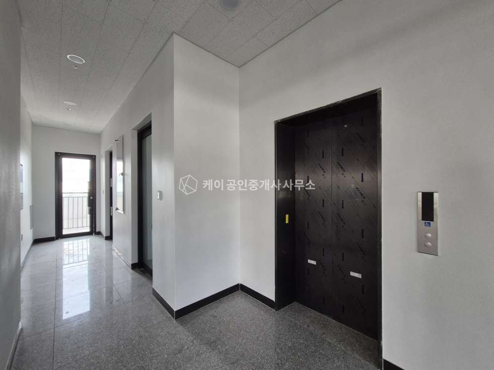 경기 용인처인구 포곡읍 신축475평 통임대가능/엘리베이터, 남여화장실,넓은단독마당,4차선접 월세 매물번호 11957 사진 11