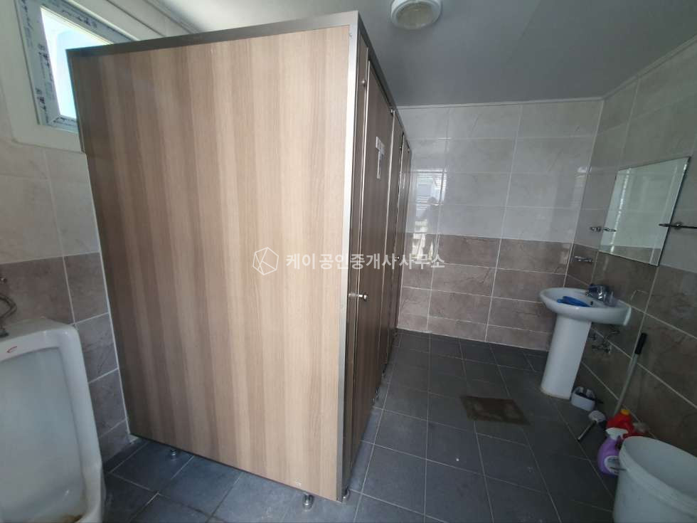 경기 김포시 통진읍 귀전리 계획관리지역, 내외부 관리 잘된 단독공장, 25톤 진입가능 매매 매물번호 12177 사진 12