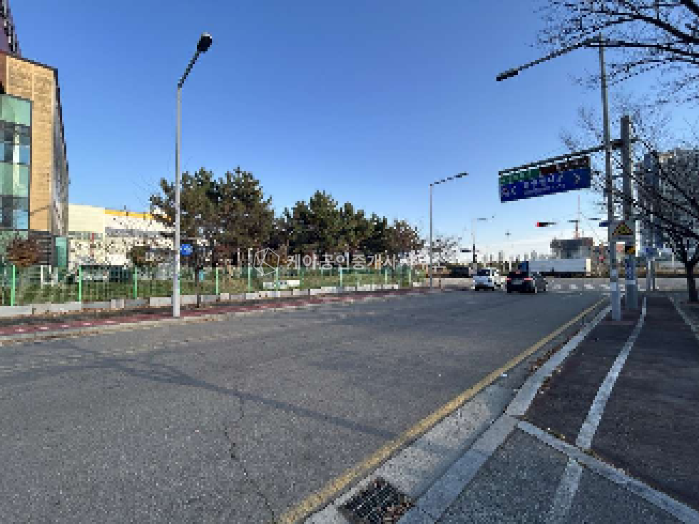 인천 검단구 오류동 주건축물제2동 실평 275평, 집배송시설가능, 청라물류단지내 월세 매물번호 12588 사진 4