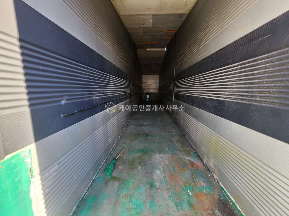 경기 김포시 대곶면 대명리 60평x3개동, 호이스트 1.8톤 2기, 내부사무실, 단독마당, 5톤장축 가능 월세 매물번호 12597 사진 9