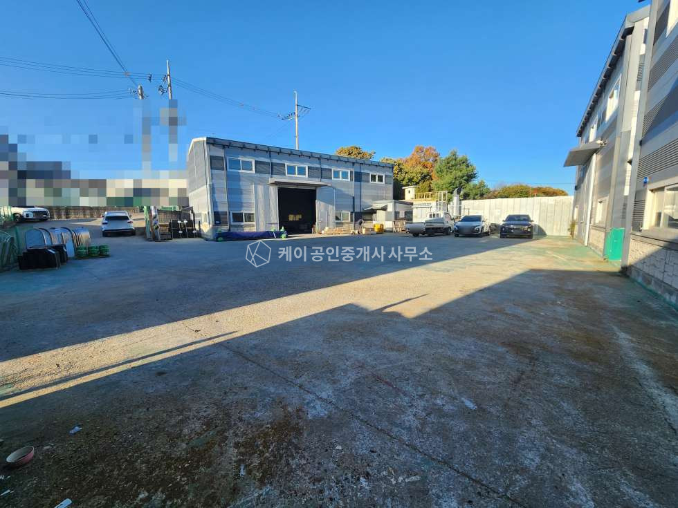 경기 김포시 대곶면 대명리 공장,2종근생, 대기5종 허가득, 단독마당, 호이스트2기, 내부사무실 매매 매물번호 12598 사진 10