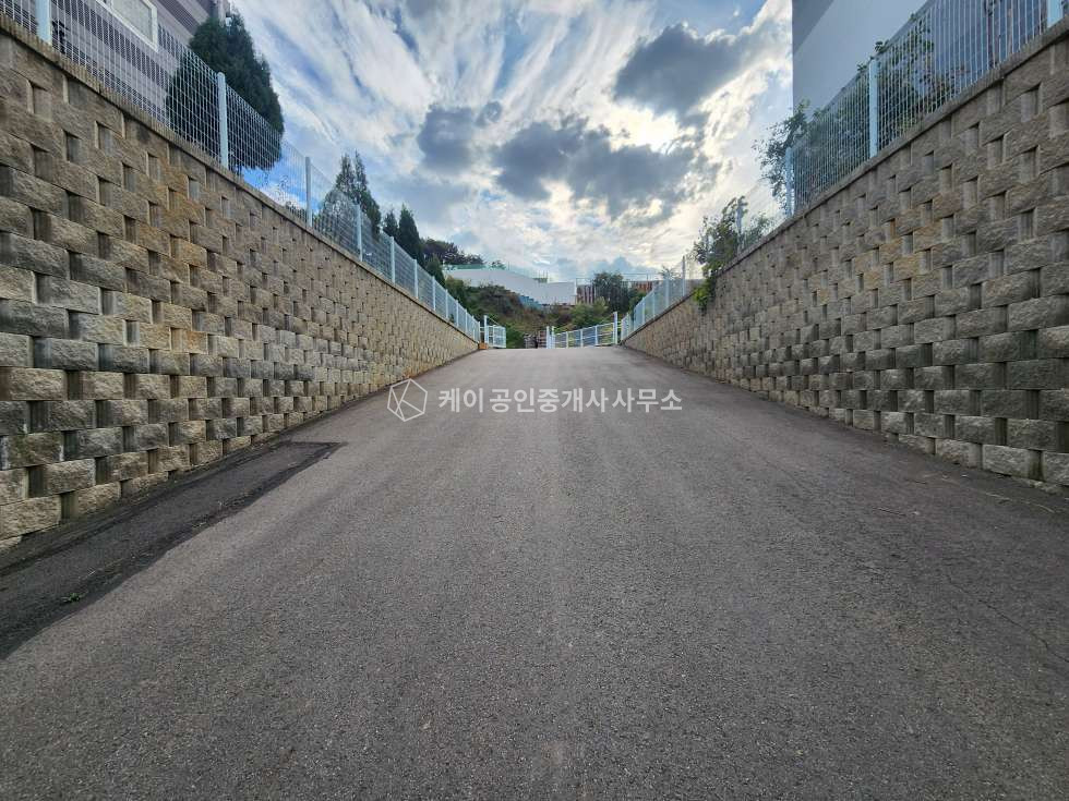 경기 김포시 통진읍 마송리 공장, 건 190평+가설120평, 넓은 단독마당, 호이스트, 고전력, 내부사무실, 대형차량 매매 매물번호 12601 사진 4