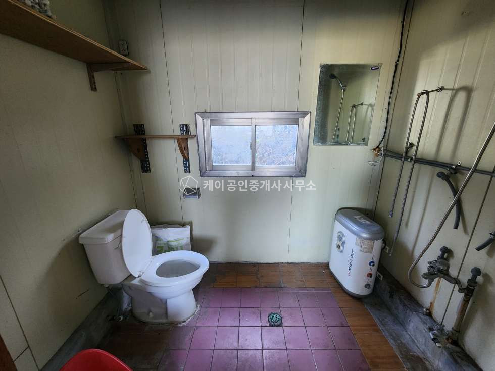 경기 김포시 대곶면 대능리 공장, 연면적 266평, 단독마당, 사무실,기숙사, 대형차량, 2차선도로 인접 매매 매물번호 12616 사진 13