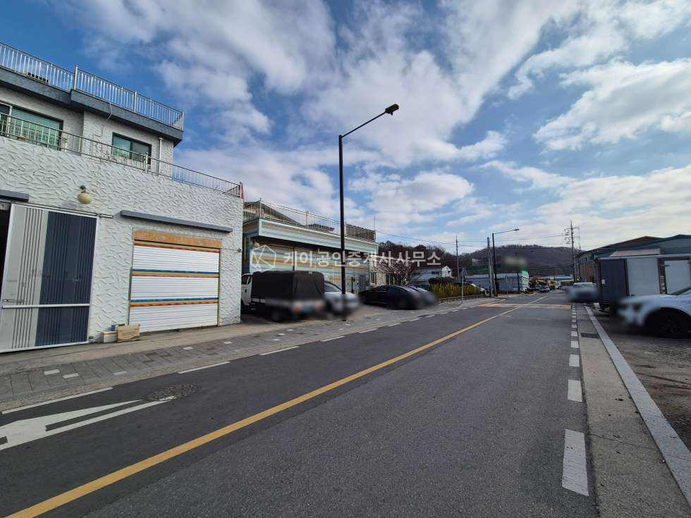 경기 고양덕양구 현천동 서울초근접 90평 창고, 내부사무실/화장실, 전차량진입가능, 현천IC2, 강변북로 인근 월세 매물번호 12617 사진 3
