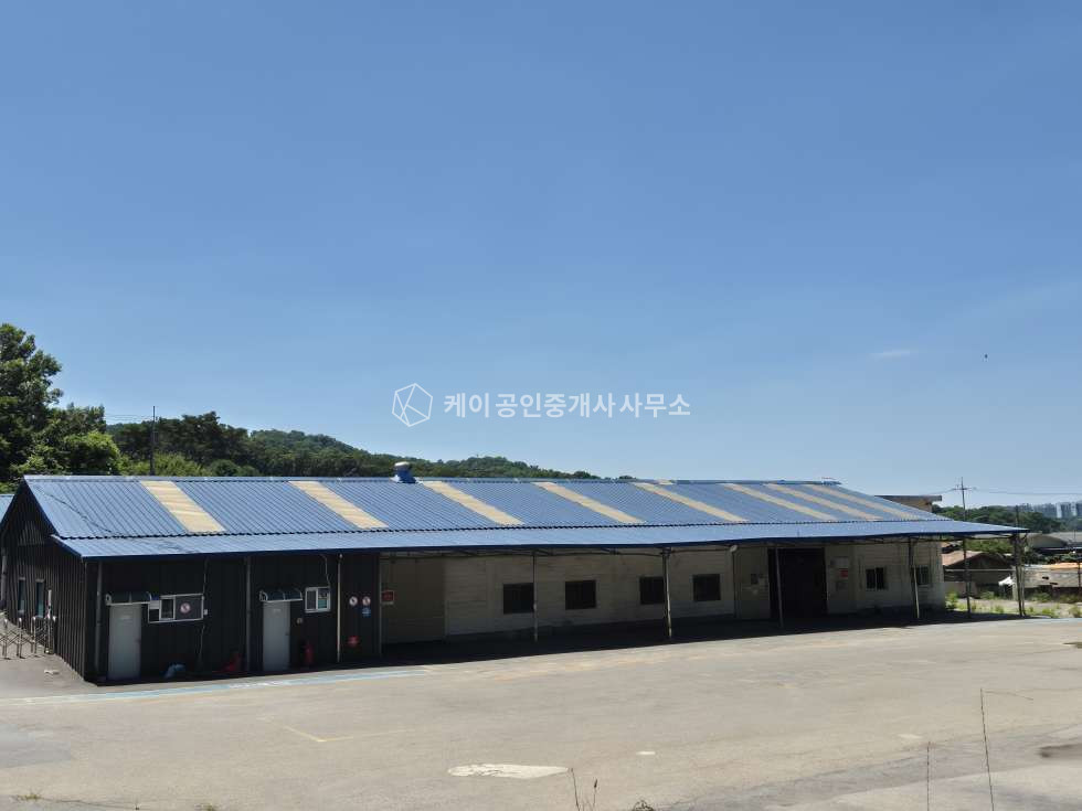 경기 고양덕양구 관산동 540평, 특대형단독마당,오수직관, 공장, 물류업추천, 2차선접,,사리현IC 8분 월세 매물번호 12263 사진 1