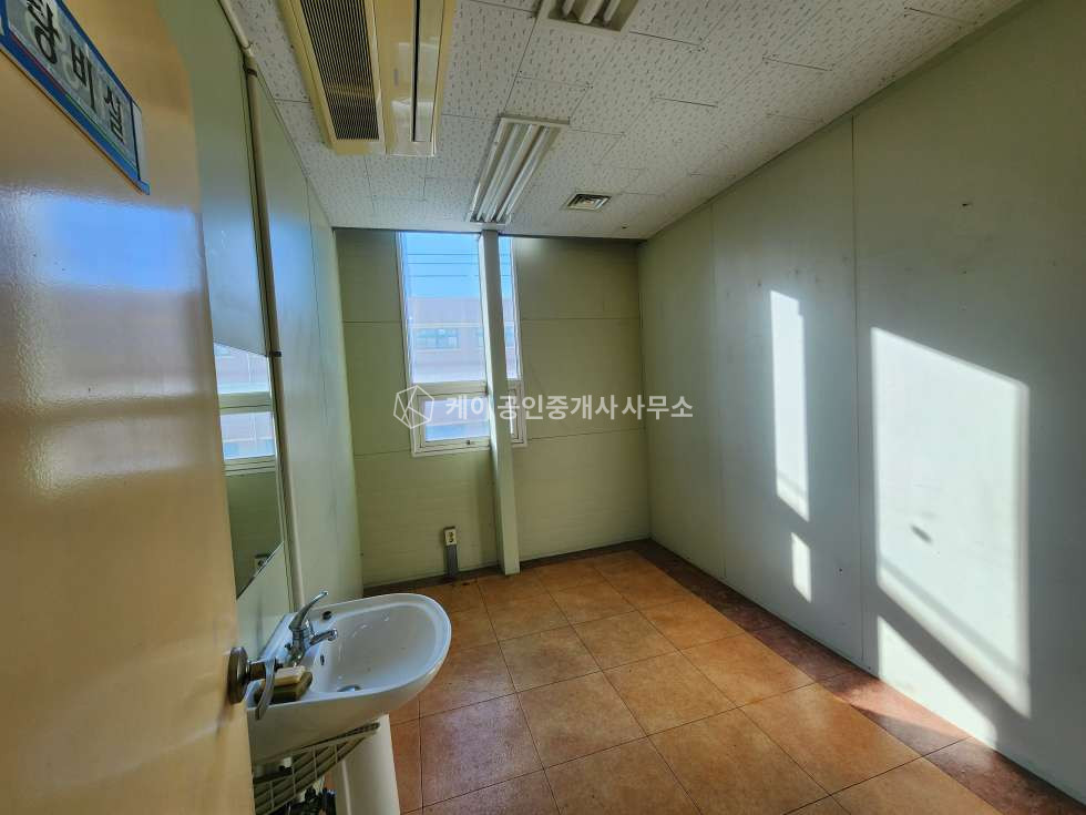 인천 부평구 청천동 식품공장, 해썹인증, 도시가스, 상수도, 오폐수 직관, 냉동,냉장, 트렌치 시설 등 매매 매물번호 12622 사진 22