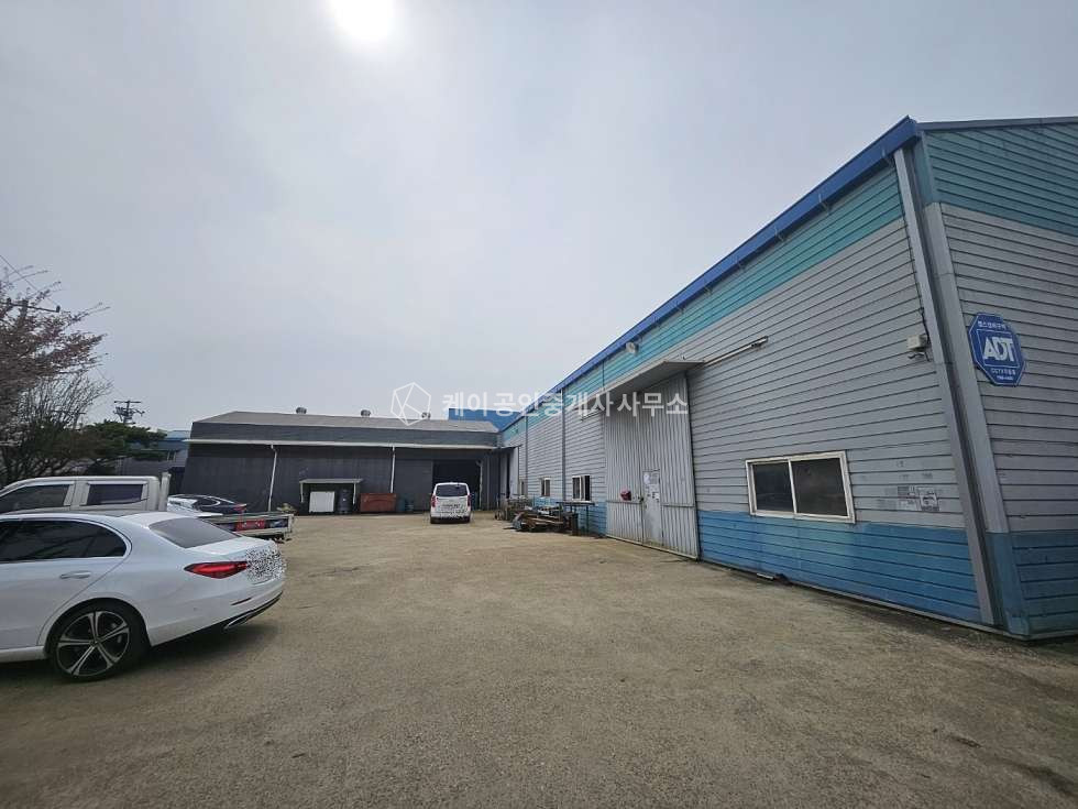 경기 김포시 통진읍 가현리 2차선 도로접, 호이스트 5기, 300kw, 실사용 면적 많은 공장 매매 매물번호 11681 사진 1