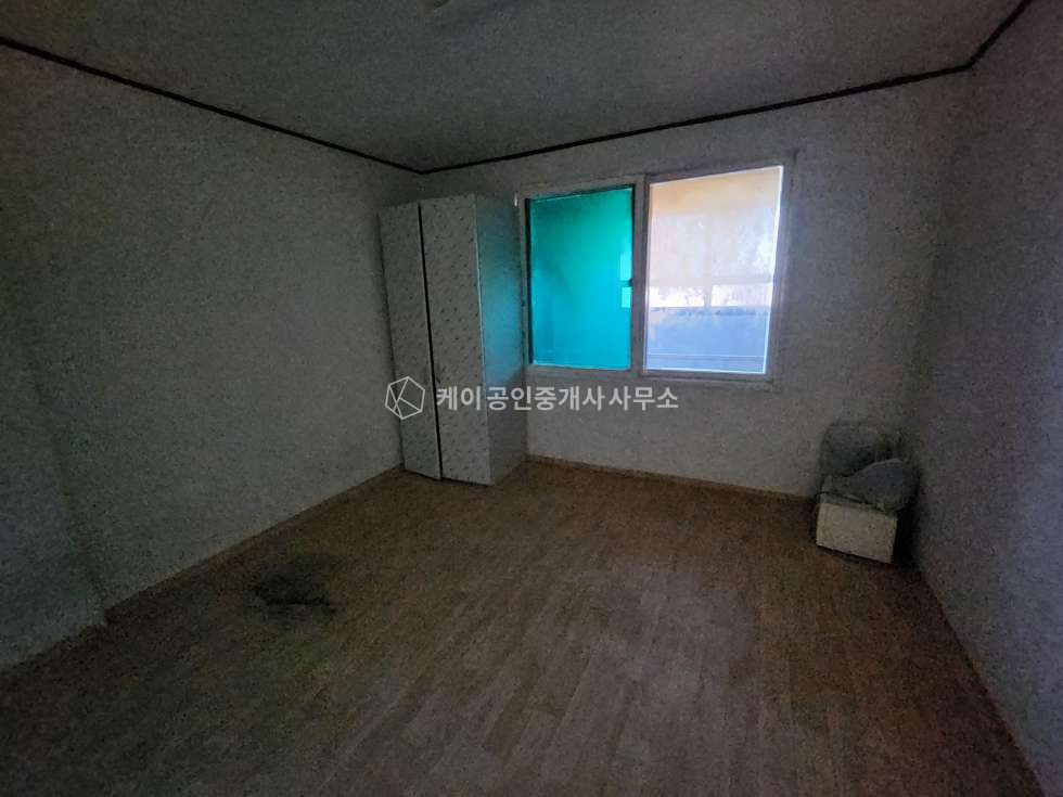 경기 김포시 대곶면 율생리 공장 150평+사무실+기숙사, 호이스트, 추레라, 넓은 마당, 위치 굿! 월세 매물번호 12614 사진 12