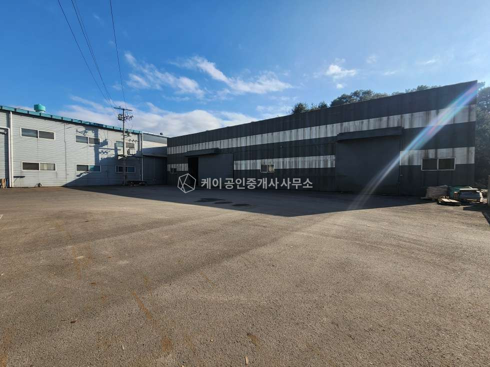 경기 김포시 통진읍 옹정리 공장, 내부사무실+가설천막,호이스트, 추레라, 넓은 단독마당 월세 매물번호 12633 사진 4