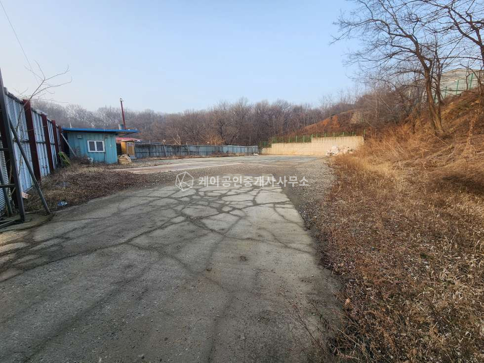 경기 김포시 대곶면 율생리 토지 약 500평, 500평 추가임대 가능, 계근대, 야적장 등, 대형차량 월세 매물번호 12666 사진 1