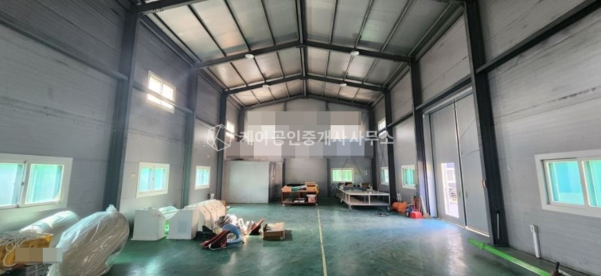 경기 파주시 조리읍 오산리 준신축급 컨디션, 넓은 마당, 제조 가능, 가성비 좋은 공장 임대 월세 매물번호 12706 사진 2