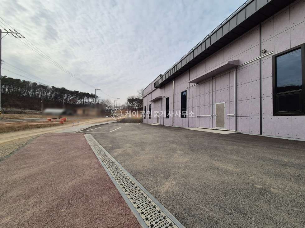 경기 고양일산동구 문봉동 주건축물제1동 2종제조 145평, 6m, 단독마당, 40ft추레라, 남/여구분화장실, 사리현IC 월세 매물번호 12713 사진 6